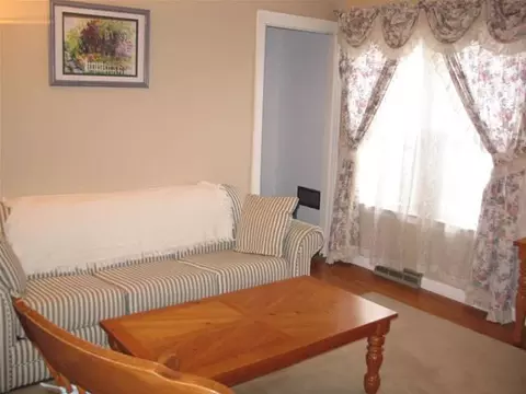 300 Nimitz Rd, Schenectady, NY 12304 photo 3