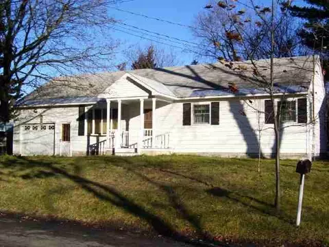 3365 Ralph St, Schenectady, NY 12304 photo 1