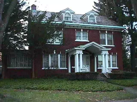 795 Wright Ave, Schenectady, NY 12309 photo 1