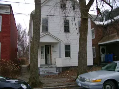 7 Paulding St, Schenectady, NY 12307 photo 1