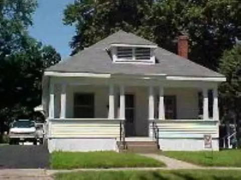 1121 Mcclellan St, Schenectady, NY 12309 photo 1