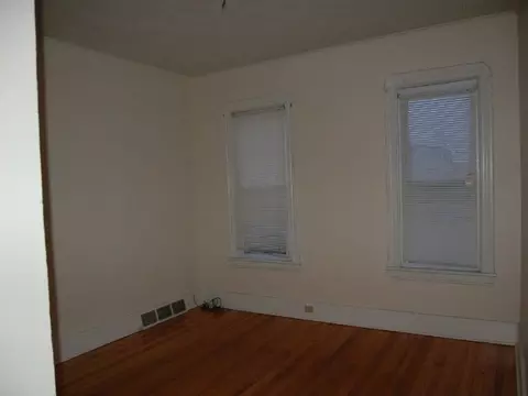 1014 Dean St, Schenectady, NY 12309 photo 4