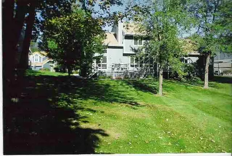 9 Brigantine Dr, Waterford, NY 12188 photo 3