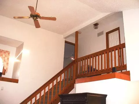 9 Brigantine Dr, Waterford, NY 12188 photo 8
