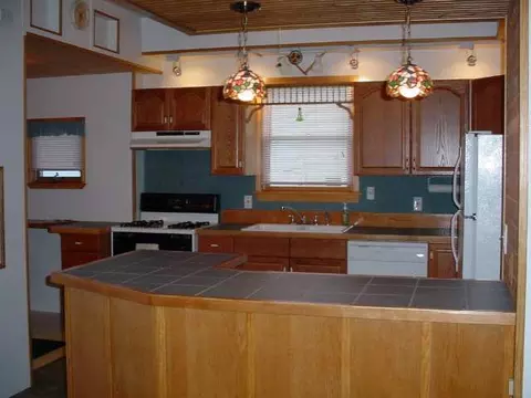 90 Willow Ave, Schenectady, NY 12304 photo 2