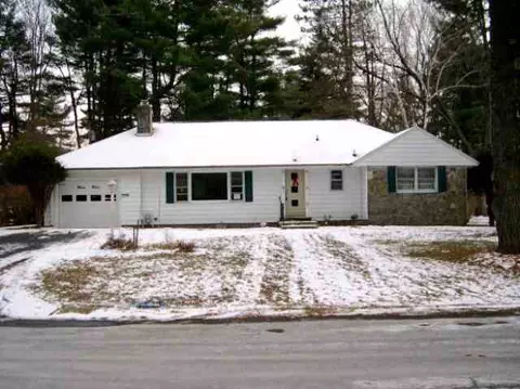 4 Bartlett Ln, Delmar, NY 12054 photo 1