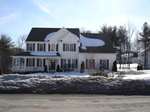 6 Danforth Rd, Halfmoon, NY 12118 photo 1
