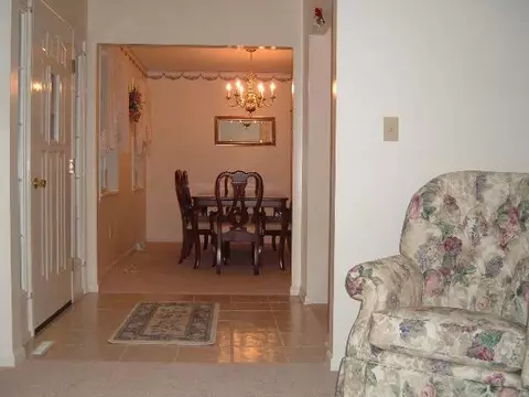 117 Trinity Pl, Selkirk, NY 12158 photo 3