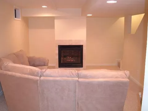 117 Trinity Pl, Selkirk, NY 12158 photo 7