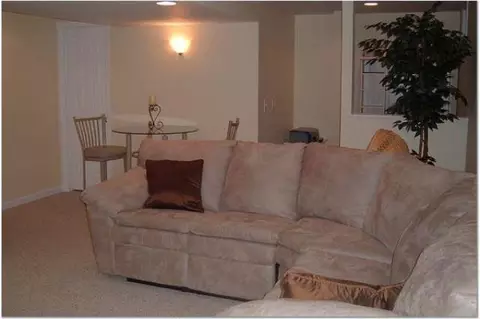 117 Trinity Pl, Selkirk, NY 12158 photo 5