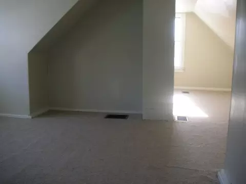 1029 Davis Ter, Schenectady, NY 12303 photo 6