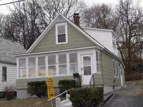 1029 Davis Ter, Schenectady, NY 12303 photo 1