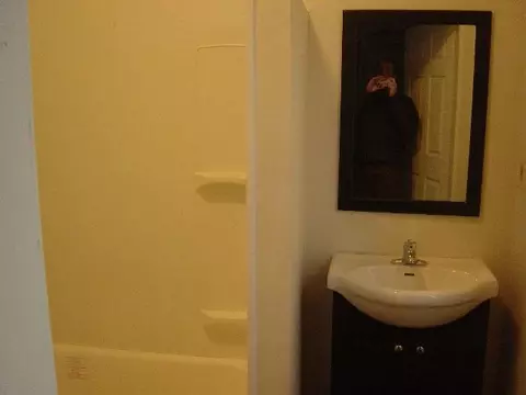 7 Close St, Schenectady, NY 12307 photo 3