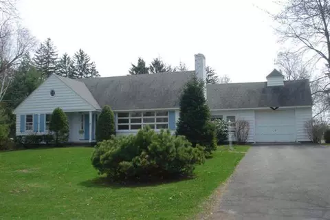54 Nathaniel Blvd, Delmar, NY 12054 photo 1