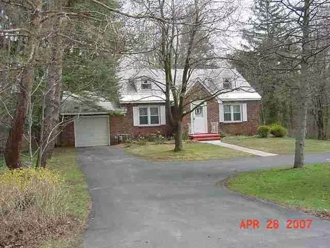 66 Baldwin Rd, Glenville, NY 12302 photo 1