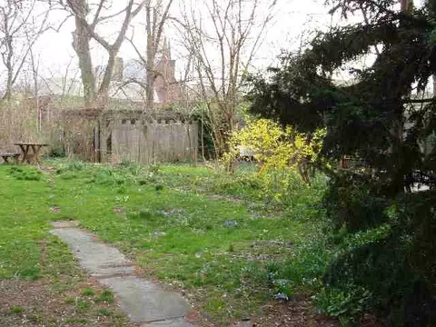 32 Front St, Schenectady, NY 12305 photo 4