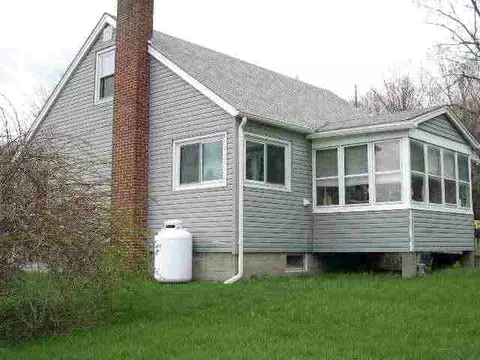 310 Witherow Ave, Troy, NY 12182 photo 3