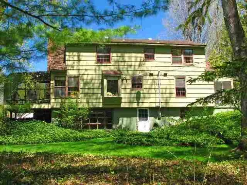 65 Lyons Ave, Delmar, NY 12054 photo 4