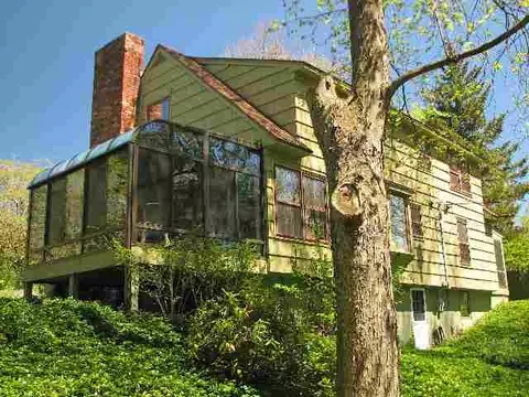 65 Lyons Ave, Delmar, NY 12054 photo 3