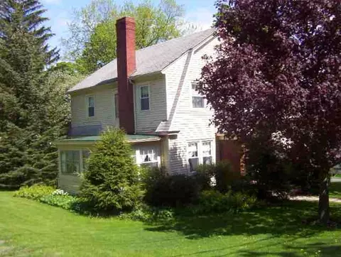 148 Union St, Cobleskill, NY 12043 photo 2