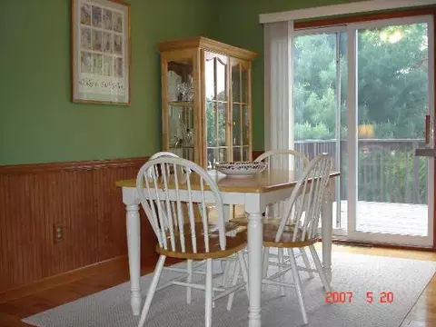 27 Windmill Dr, Glenmont, NY 12077 photo 8