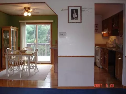 27 Windmill Dr, Glenmont, NY 12077 photo 7