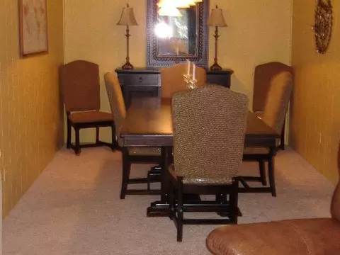 109 4th St, Saratoga Springs, NY 12866 photo 5