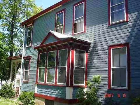 906 Third Ave, Troy, NY 12182 photo 2