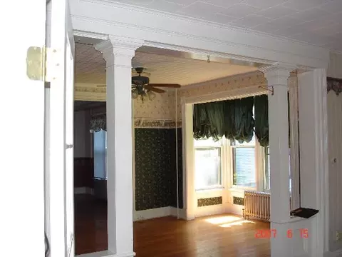 906 Third Ave, Troy, NY 12182 photo 4