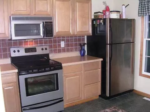 11 Cooks Ct, Halfmoon, NY 12188 photo 5