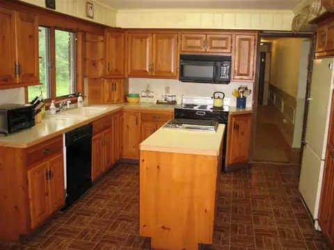 75 Spring Rd, Glenville, NY 12302 photo 2