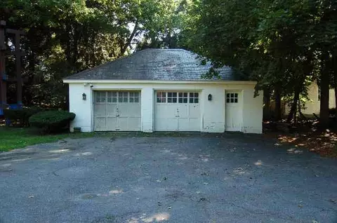 1031 Ardsley Rd, Schenectady, NY 12308 photo 4