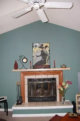 32 Anchor Dr, Halfmoon, NY 12065 photo 4
