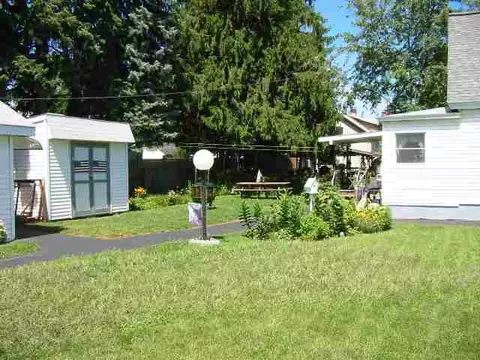 2443 Barton Ave, Schenectady, NY 12306 photo 4