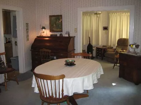 1154 Phoenix Ave, Schenectady, NY 12308 photo 4