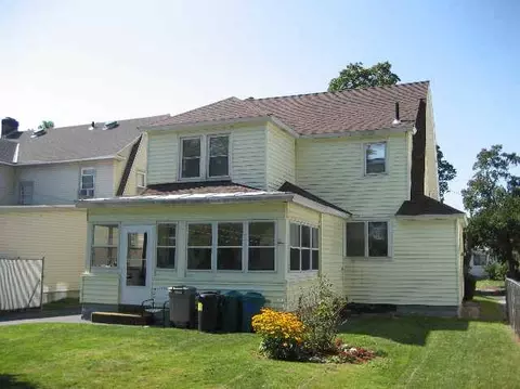 1154 Phoenix Ave, Schenectady, NY 12308 photo 11