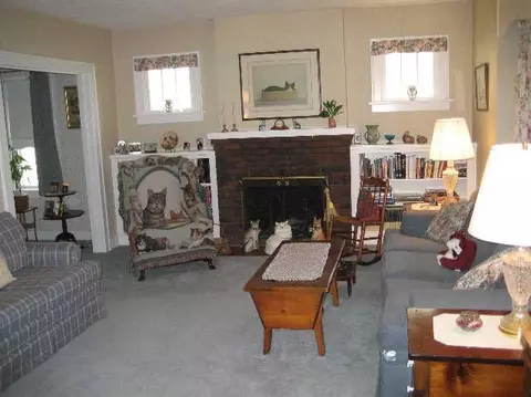 1154 Phoenix Ave, Schenectady, NY 12308 photo 3