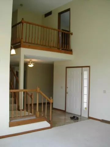 516 Covington Pl, Slingerlands, NY 12159 photo 4