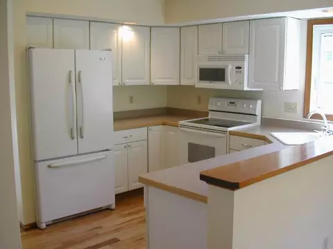 516 Covington Pl, Slingerlands, NY 12159 photo 5