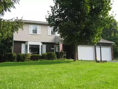 35 Windmill Dr, Glenmont, NY 12077 photo 1