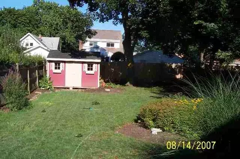 1445 Lexington Ave, Schenectady, NY 12309 photo 2