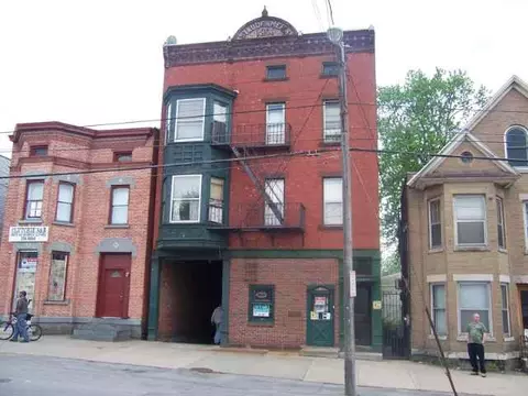 766 State St, Schenectady, NY 12307 photo 1