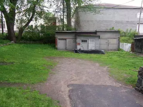766 State St, Schenectady, NY 12307 photo 3