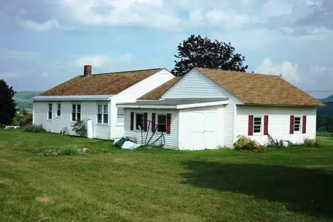 23 Kinney Rd, Argyle, NY 12809 photo 2