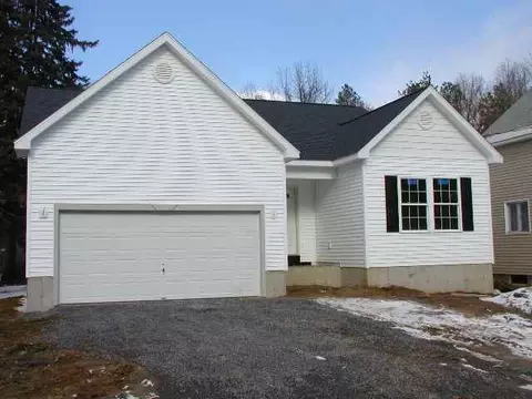 2901 Gibson St, Schenectady, NY 12304 photo 1