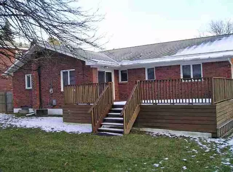 16 Ormond St, Albany, NY 12203 photo 2