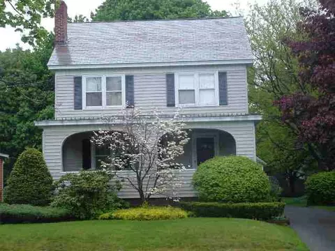 1132 Phoenix Ave, Schenectady, NY 12308 photo 1