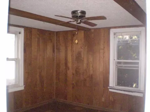 595 Rt 9w, Glenmont, NY 12077 photo 3