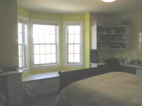 70 Crystal Ln, Delmar, NY 12054 photo 9