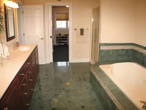 70 Crystal Ln, Delmar, NY 12054 photo 8